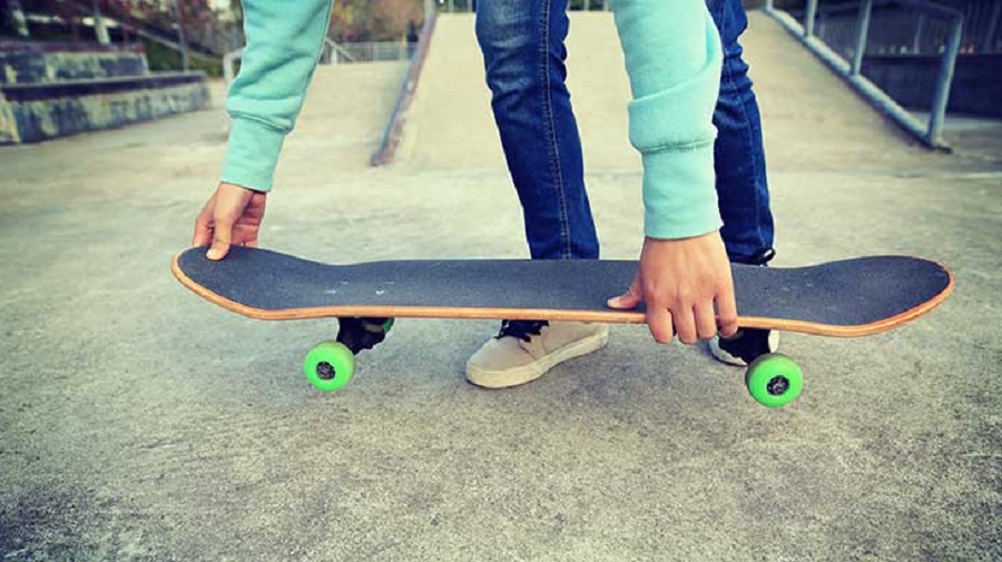 How Much Do Skateboards Weigh