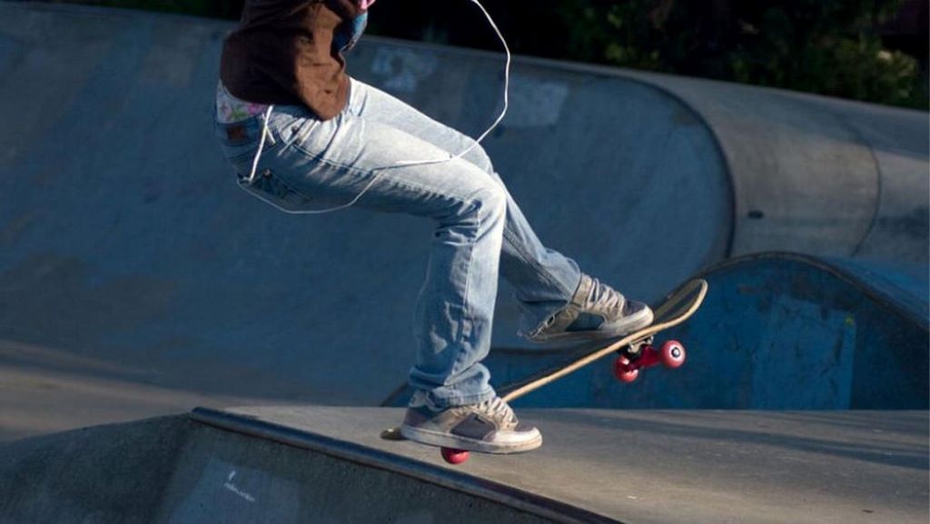 Are skate shoes good for skateboarding