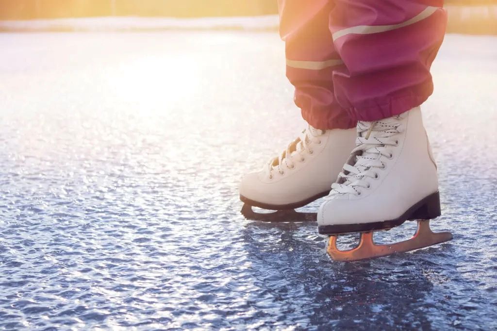 Kids Ice Skates Buying Guide - SkatePro