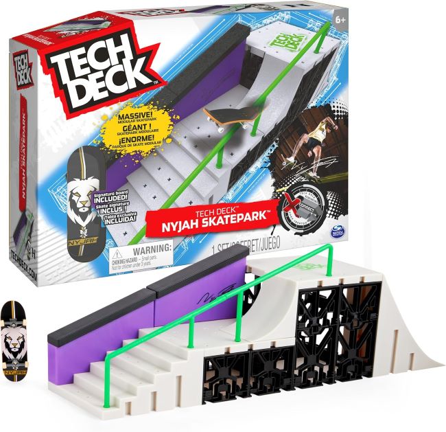 Tech Deck Nyjah Skatepark X-Connect customizable fingerboard skatepark ramp set for kids ages 6 and up.