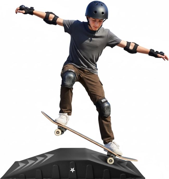 Yes4All single-piece skateboard and bike ramp designed for beginners with strong build and 220 lbs weight capacity.